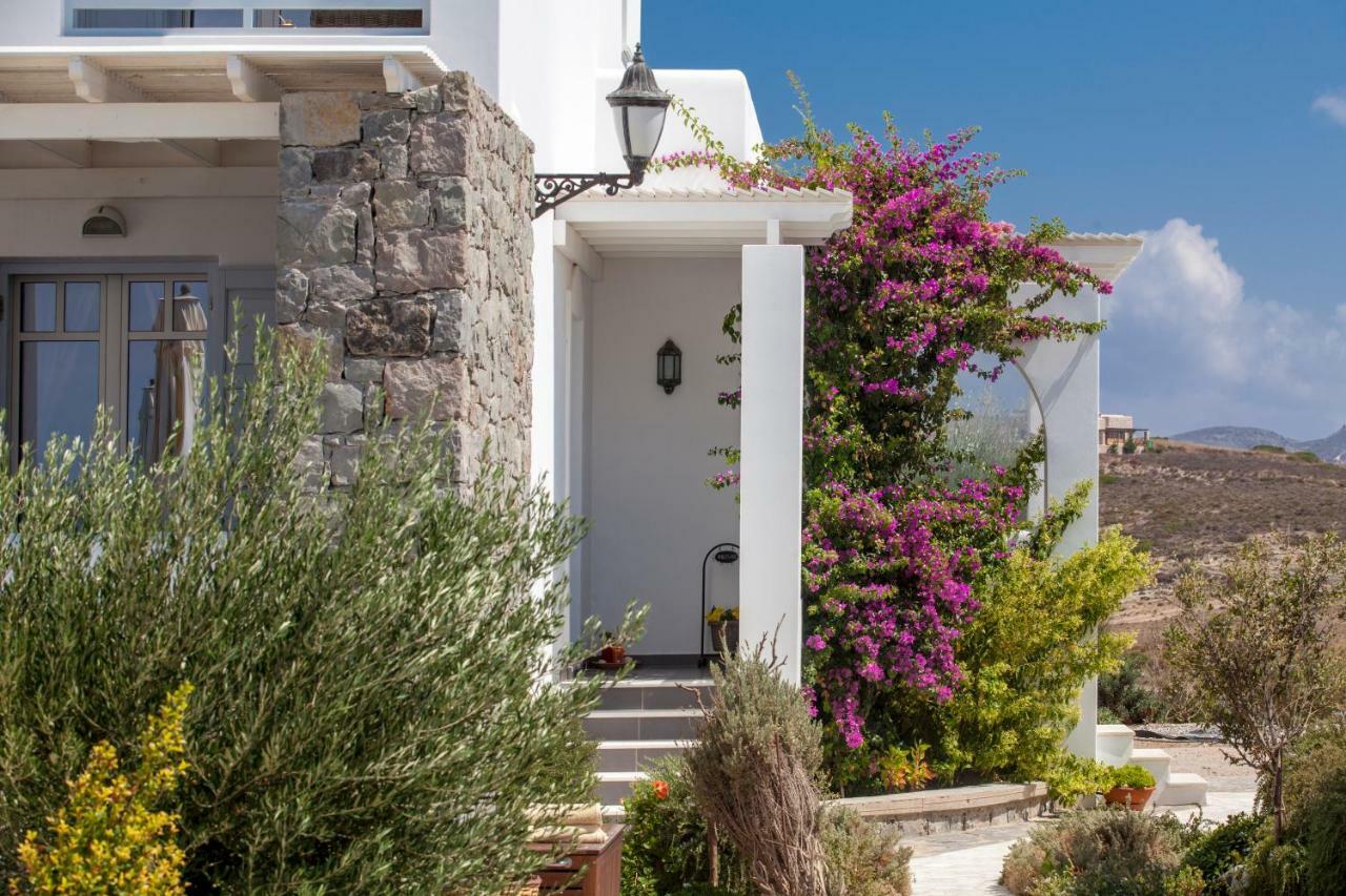 Miland Suites Adamantas  Exterior foto